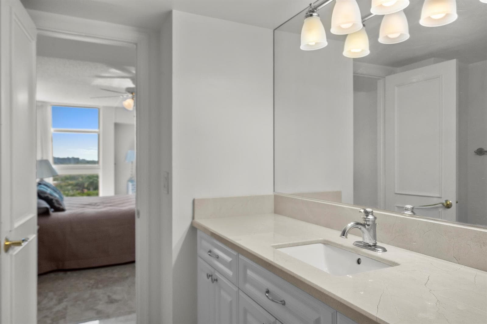 1370 S OCEAN Boulevard 905 photo 12