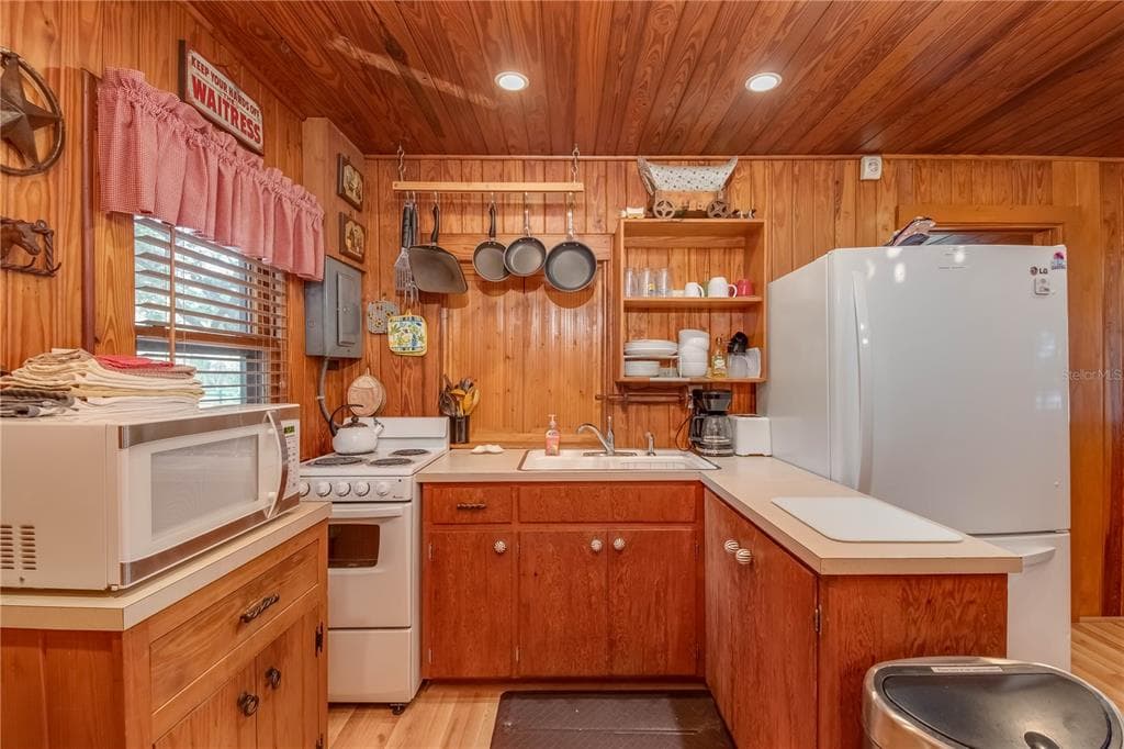 22645 NE 105TH AVENUE ROAD photo 9