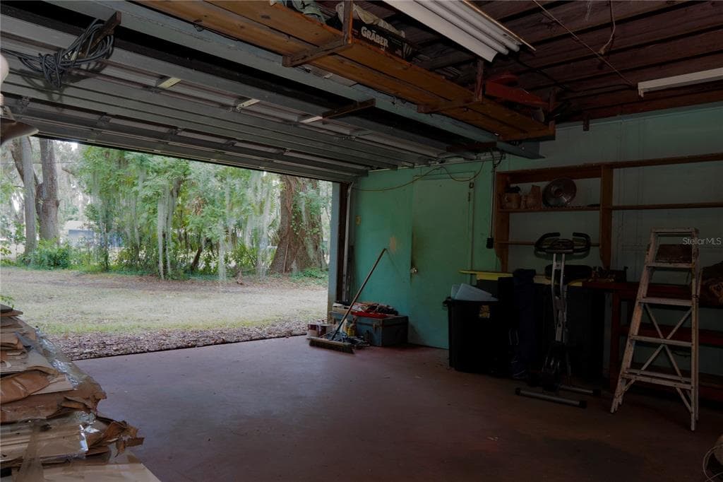 2060 LAKE ARIANA BOULEVARD photo 24