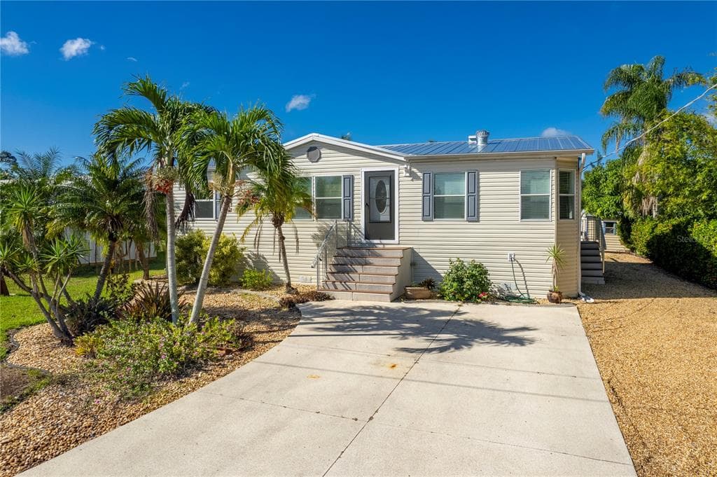 3101 BAMBOO COURT 5