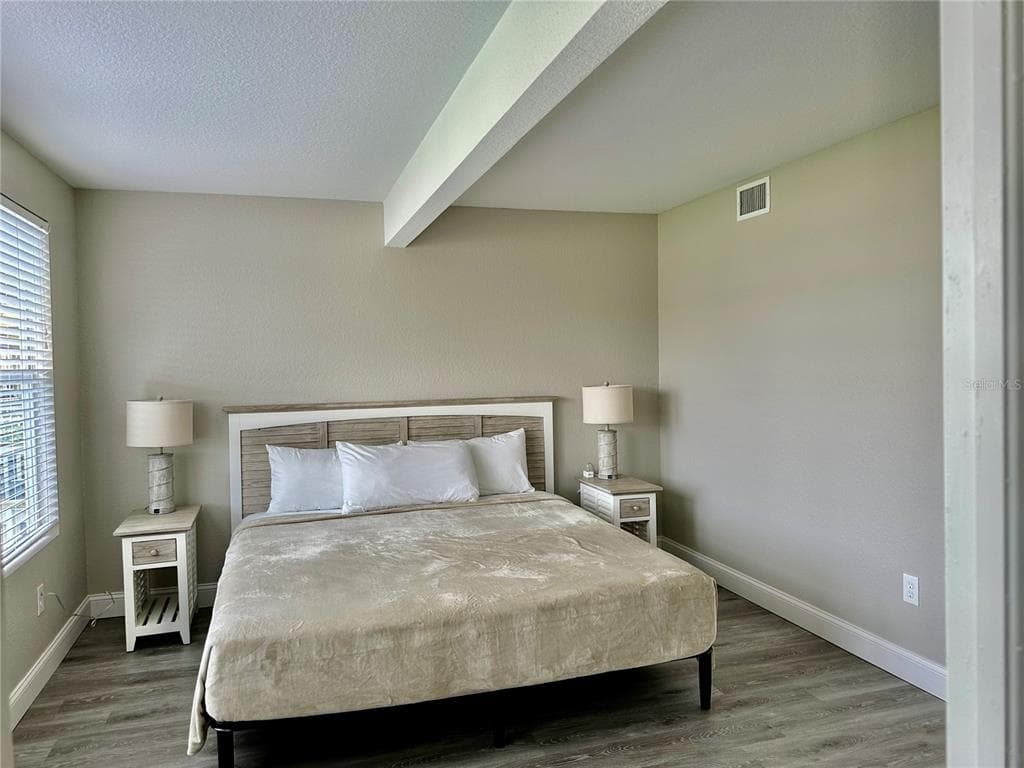 5297 S CHEROKEE WAY 104 photo 9