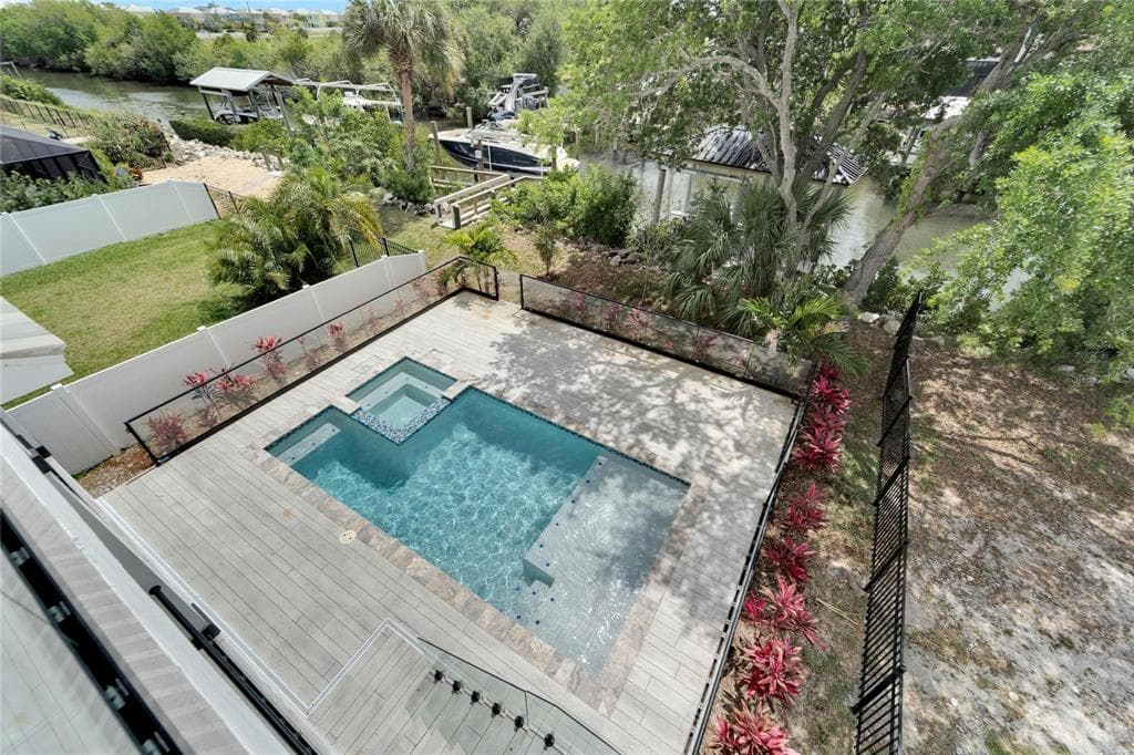 534 ESTUARY SHORE LANE 2