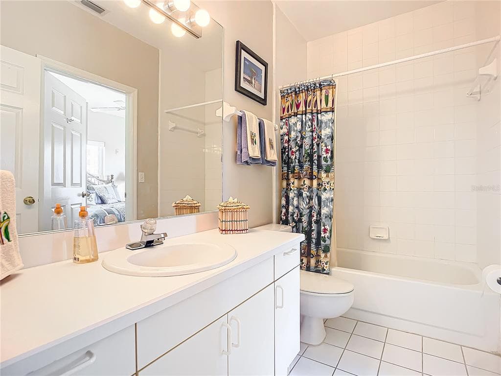 2700 N PENINSULA AVENUE 536 photo 21