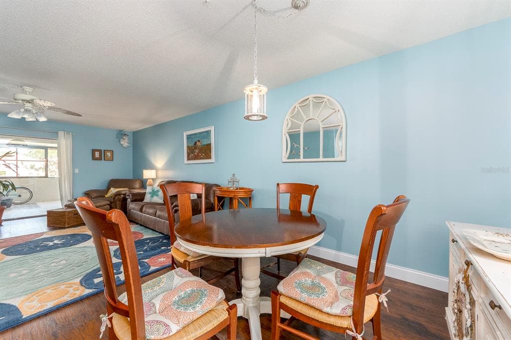 9543 86TH AVENUE 9543 photo 11
