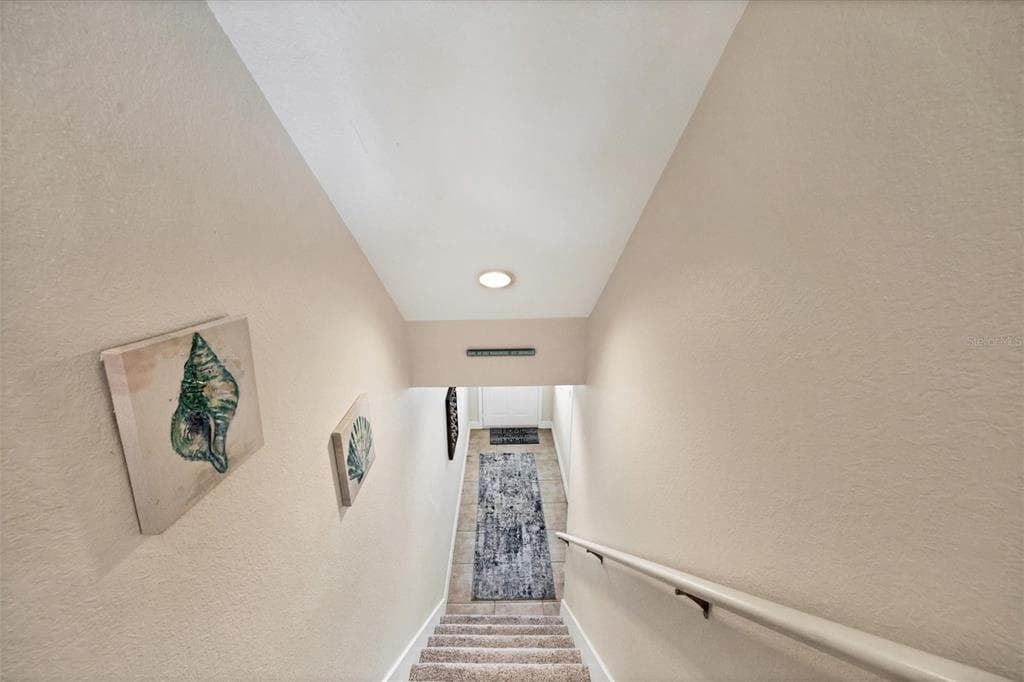10380 LONGSHORE ROAD 77 photo 3