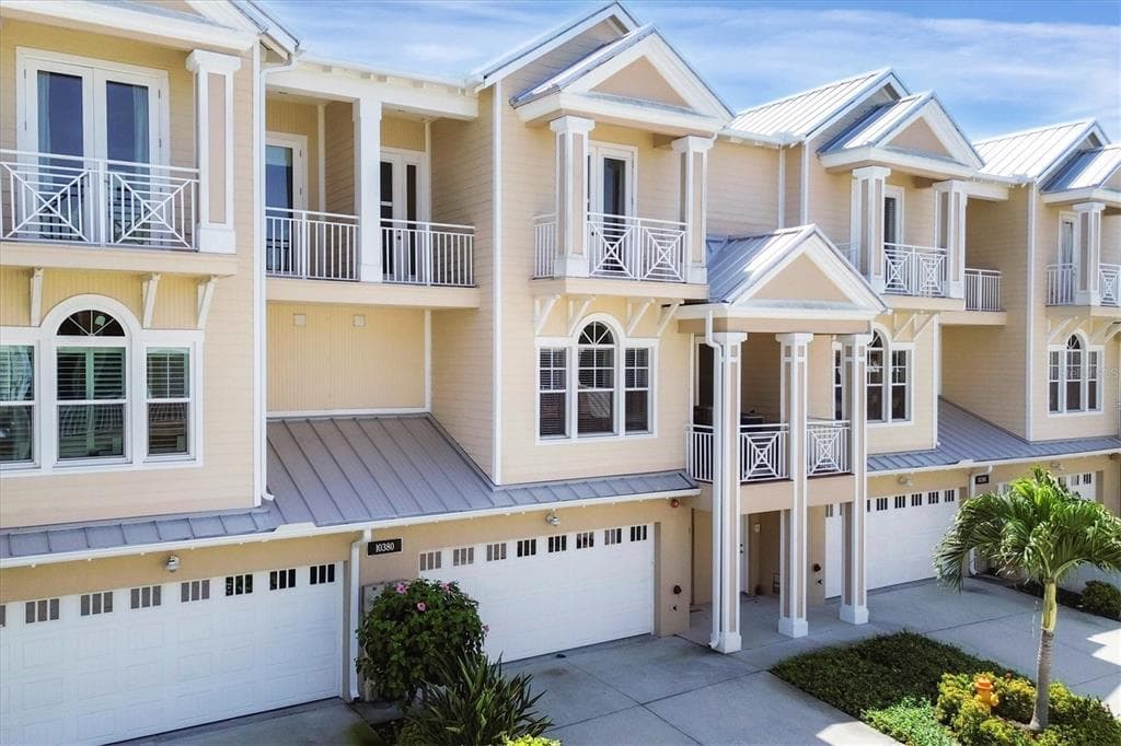 10380 LONGSHORE ROAD 77 photo 1
