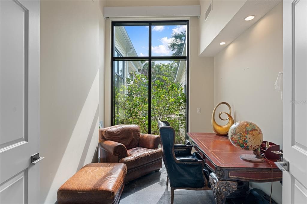 200 JOHN ANDERSON DRIVE photo 22