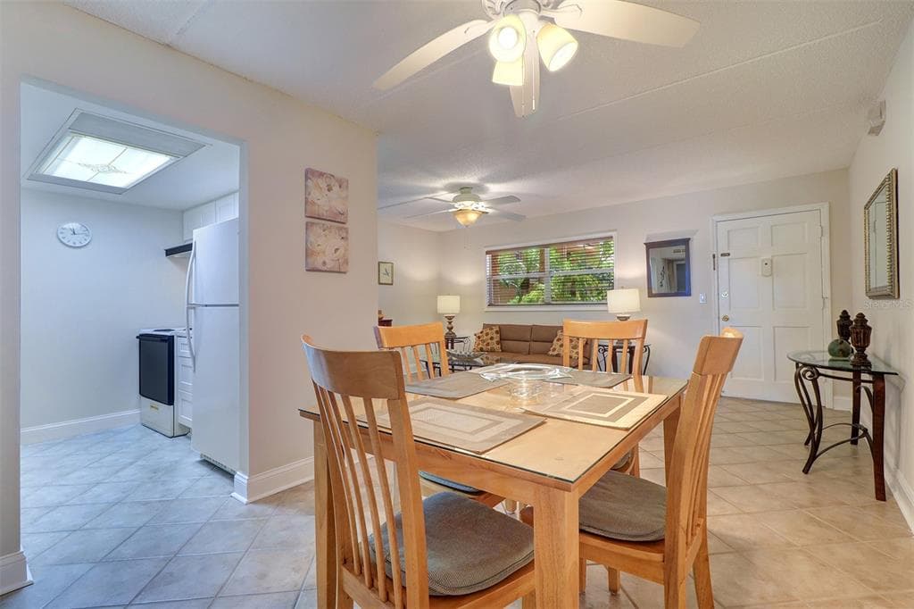12760 INDIAN ROCKS ROAD 1004 photo 13