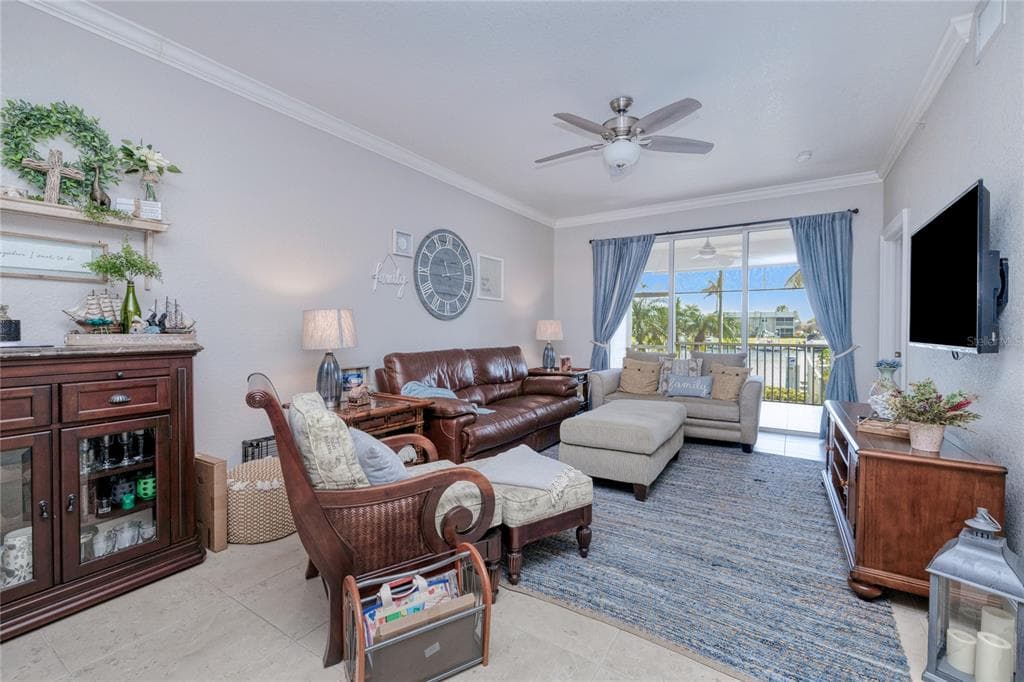 3228 PURPLE MARTIN DRIVE 113 photo 4