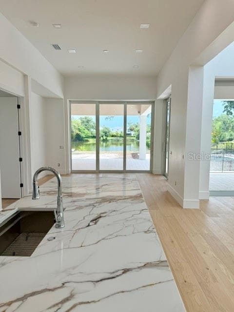 4431 CAMINO REAL photo 2
