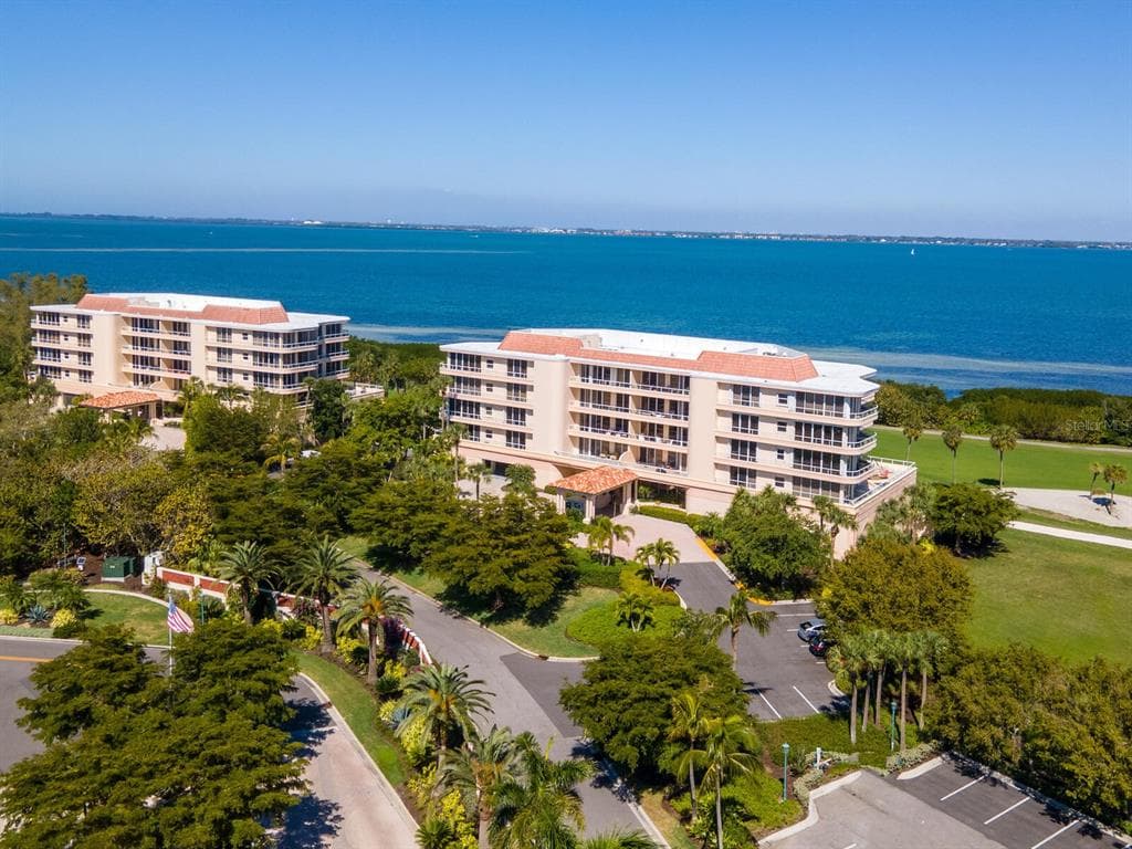 3070 GRAND BAY BOULEVARD 632 photo 1