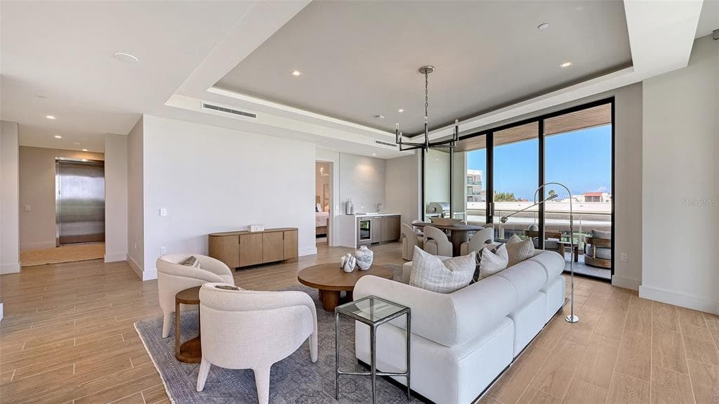 1591 GULF OF MEXICO DRIVE 413 photo 9