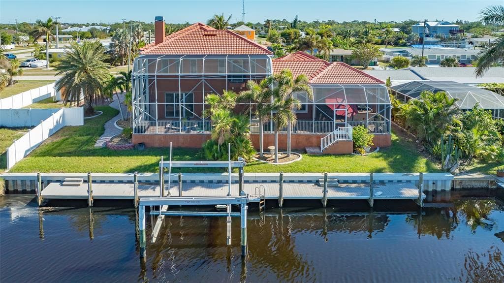 108 ROSELLE COURT 4