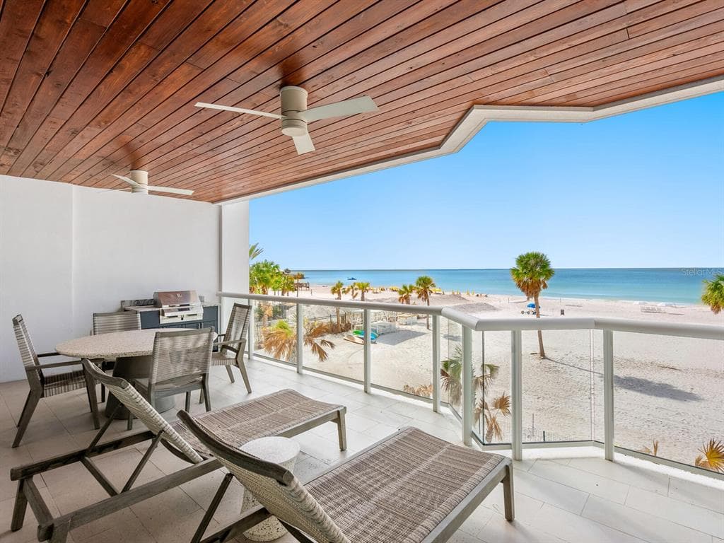 1035 SEASIDE DRIVE 305 photo 2