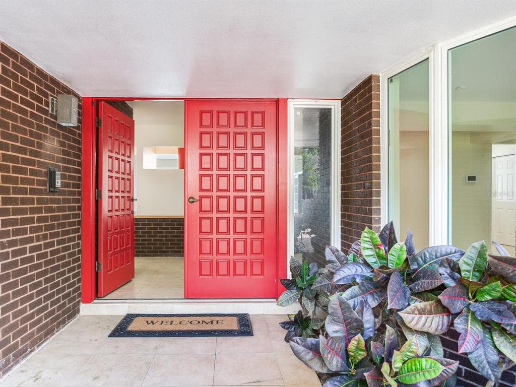 18120 WAYNE ROAD photo 14