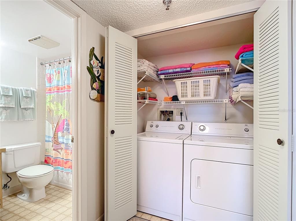 21405 OLEAN BOULEVARD 404 photo 22