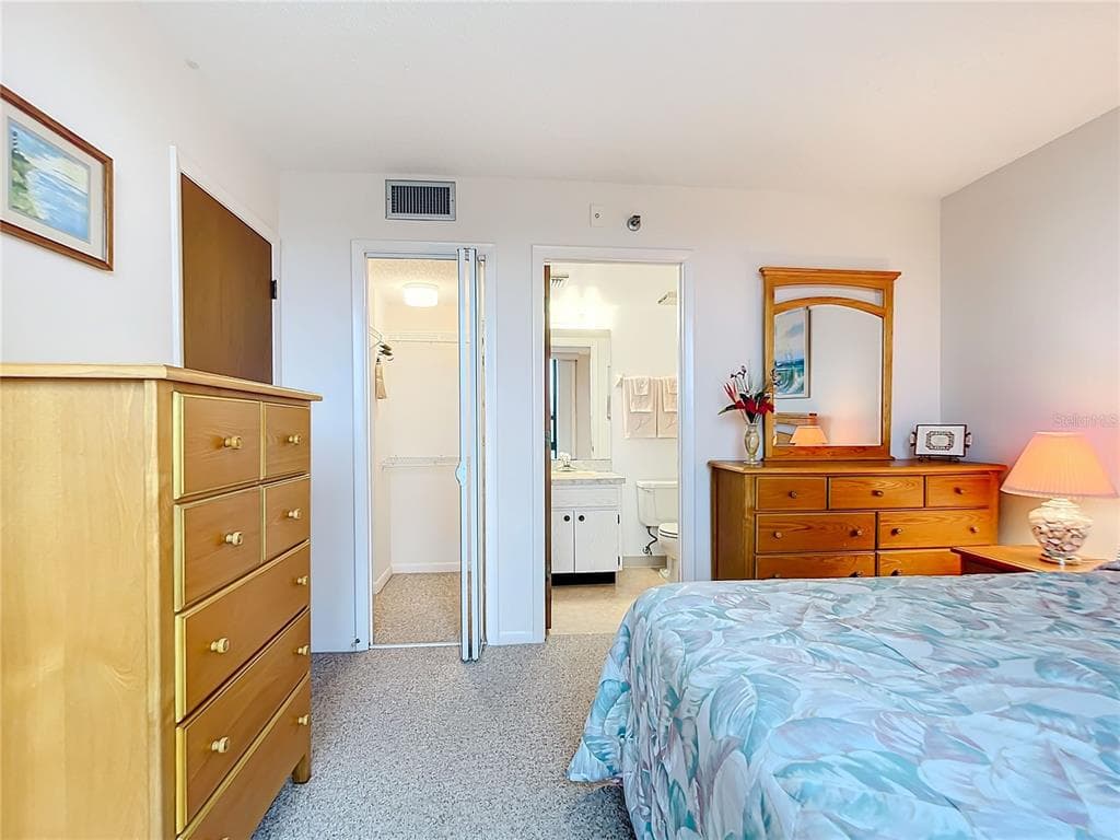 21405 OLEAN BOULEVARD 404 photo 14