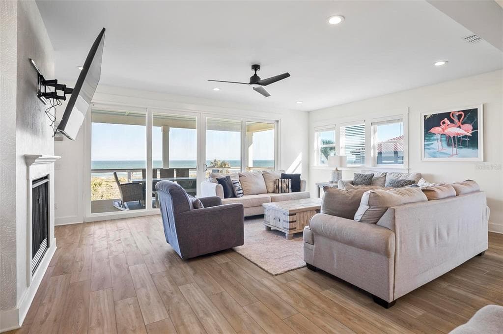 200 SURFVIEW LANE photo 10