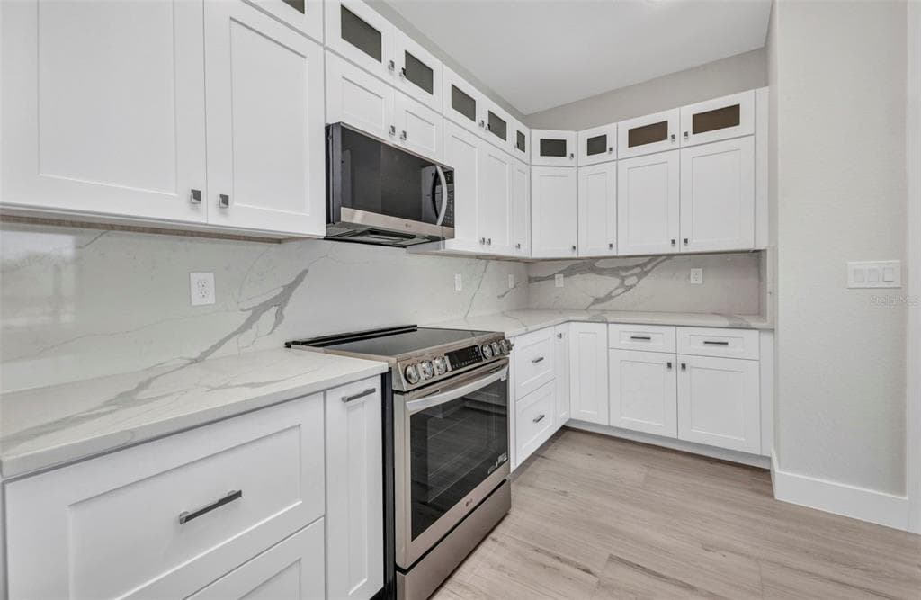 1327 WESLEY DRIVE photo 10