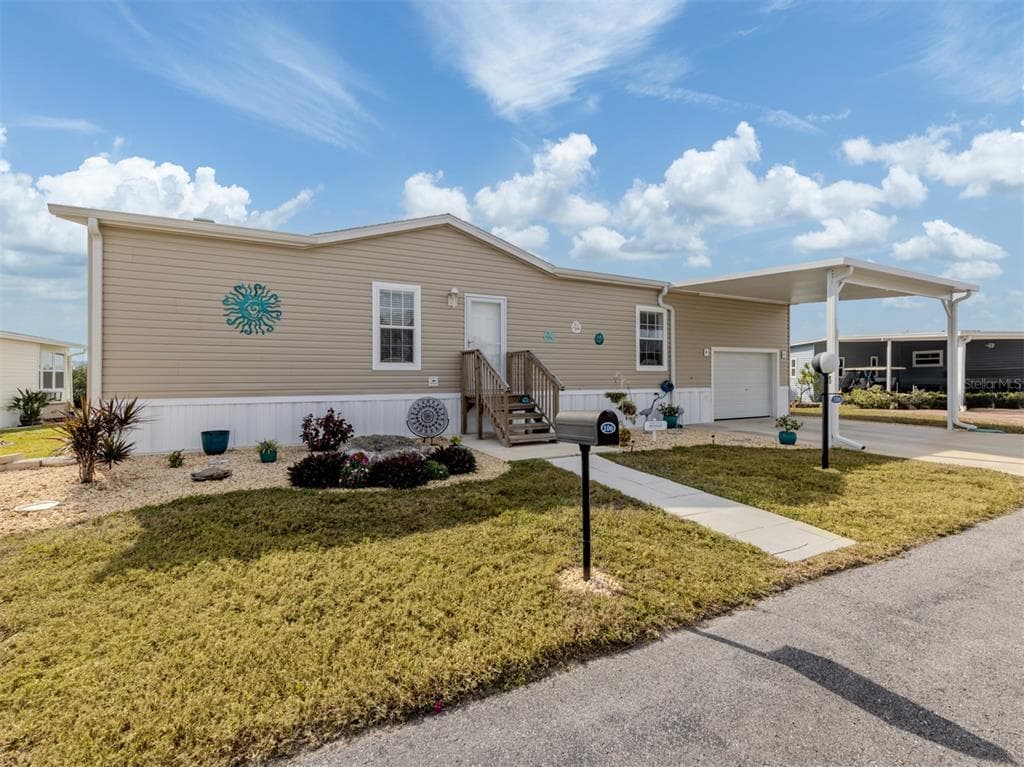 106 ISLAND POINT ROAD 3