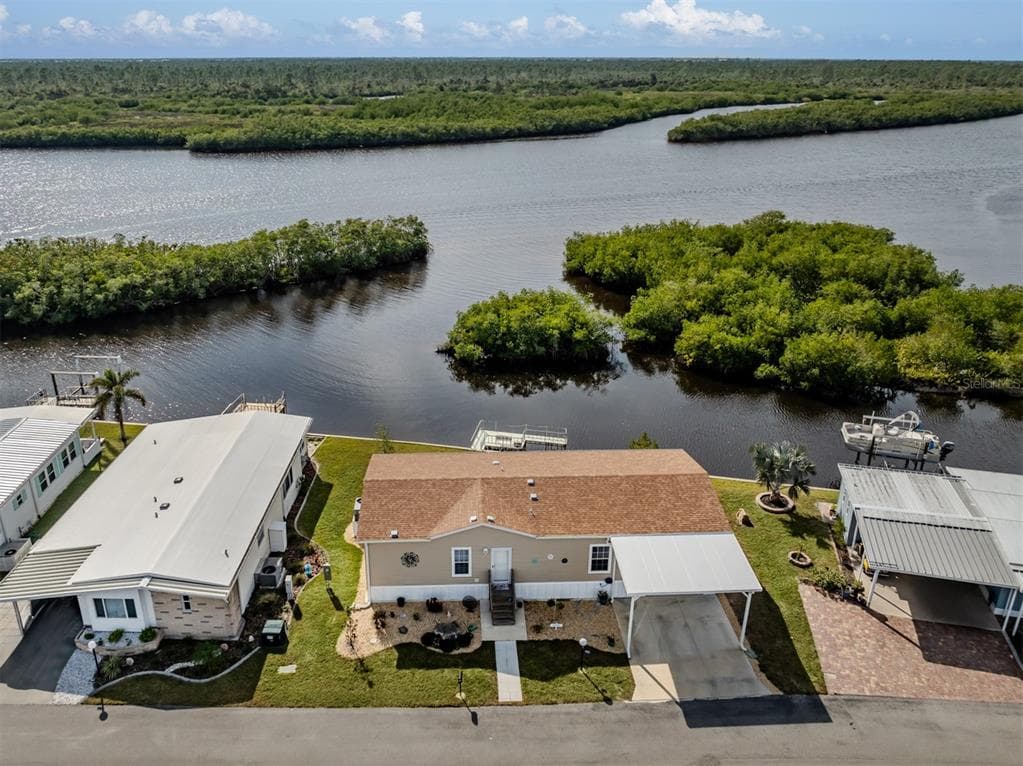 106 ISLAND POINT ROAD 5