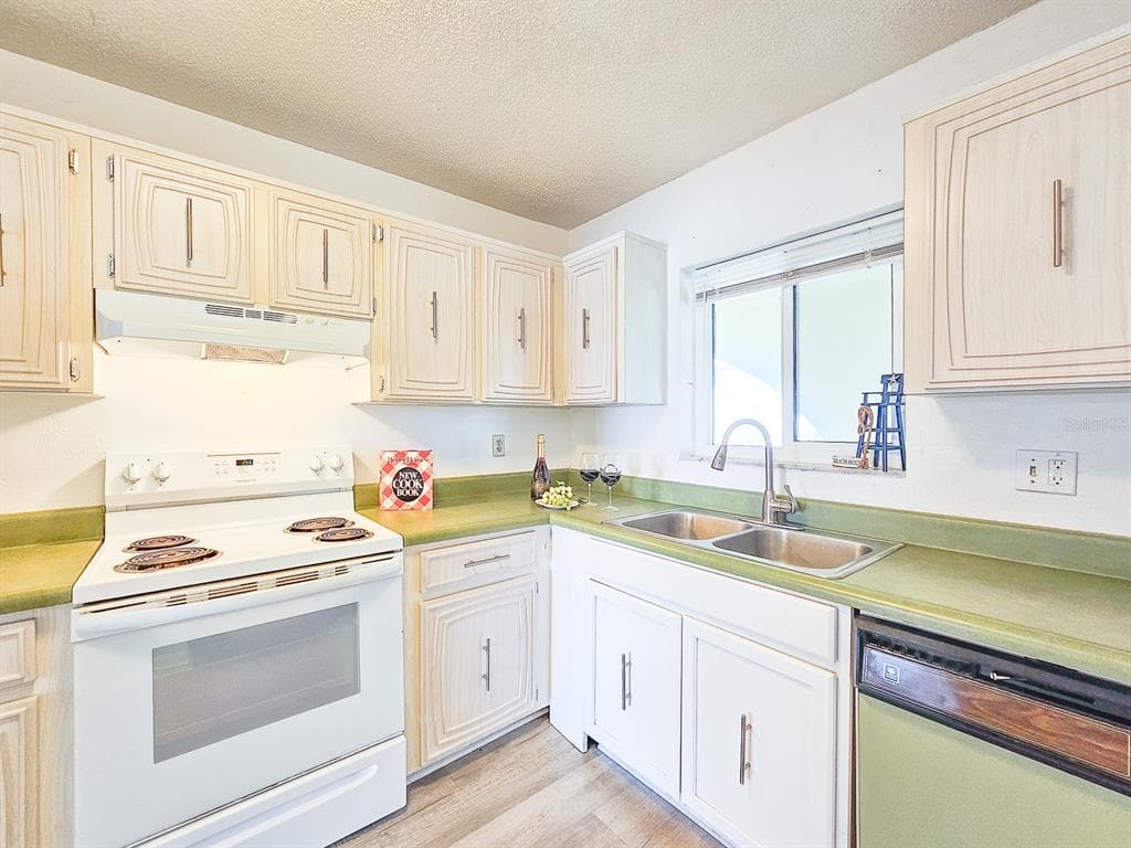 3606 S PENINSULA DRIVE 809 photo 7