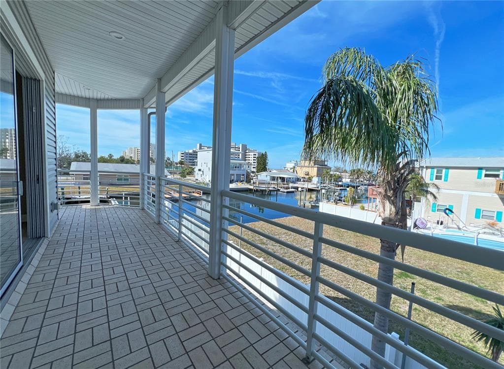 13737 VICTOR AVENUE photo 21