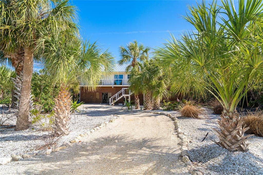 5 POINTE WAY 4