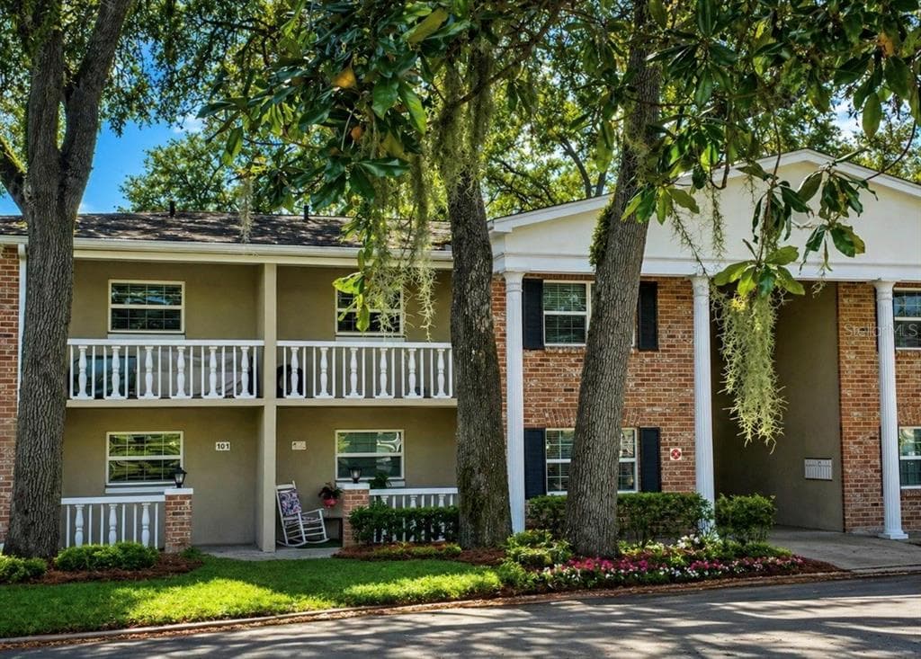 2500 LEE ROAD #202 2