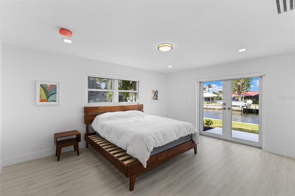 23 OCEAN DRIVE photo 16
