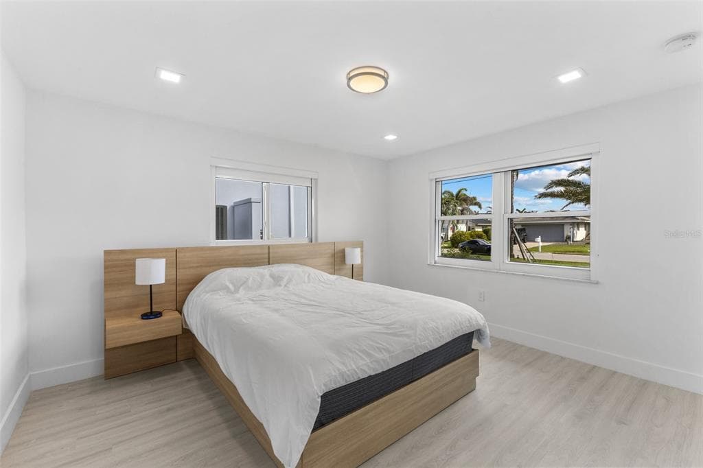 23 OCEAN DRIVE photo 22