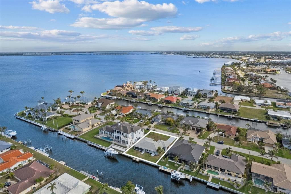 23 OCEAN DRIVE 4