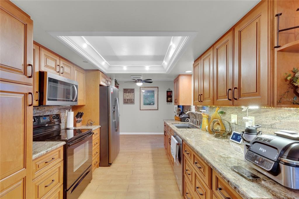 1600 GULF BOULEVARD 512 photo 11