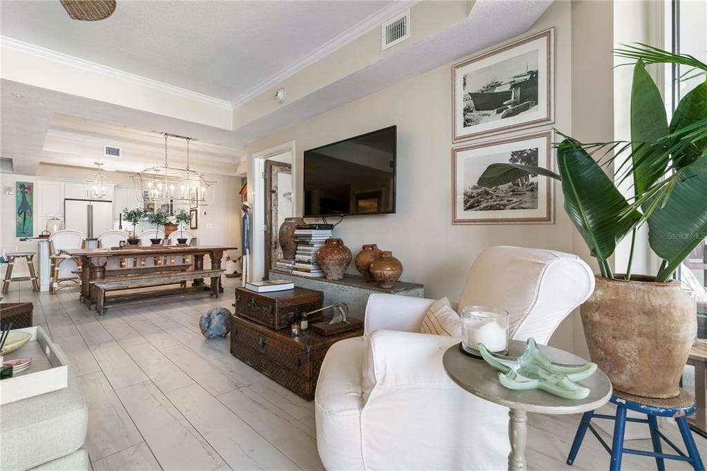 200 OCEAN CREST DRIVE 306 photo 13