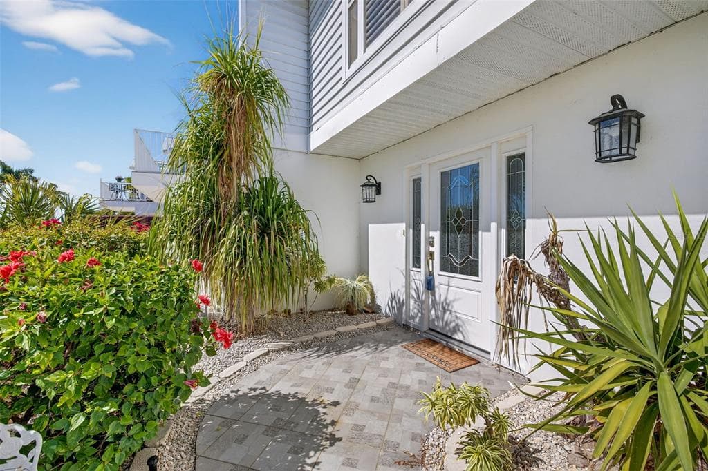 12130 SIESTA DRIVE 3
