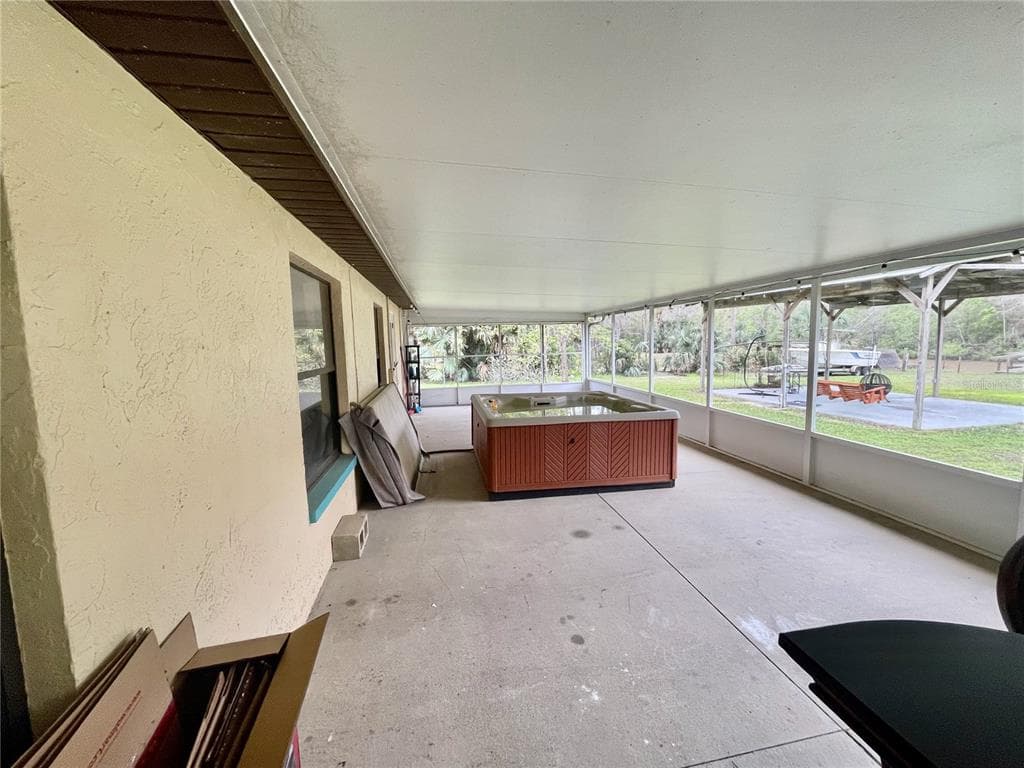 490 S MINSTREL AVENUE photo 17