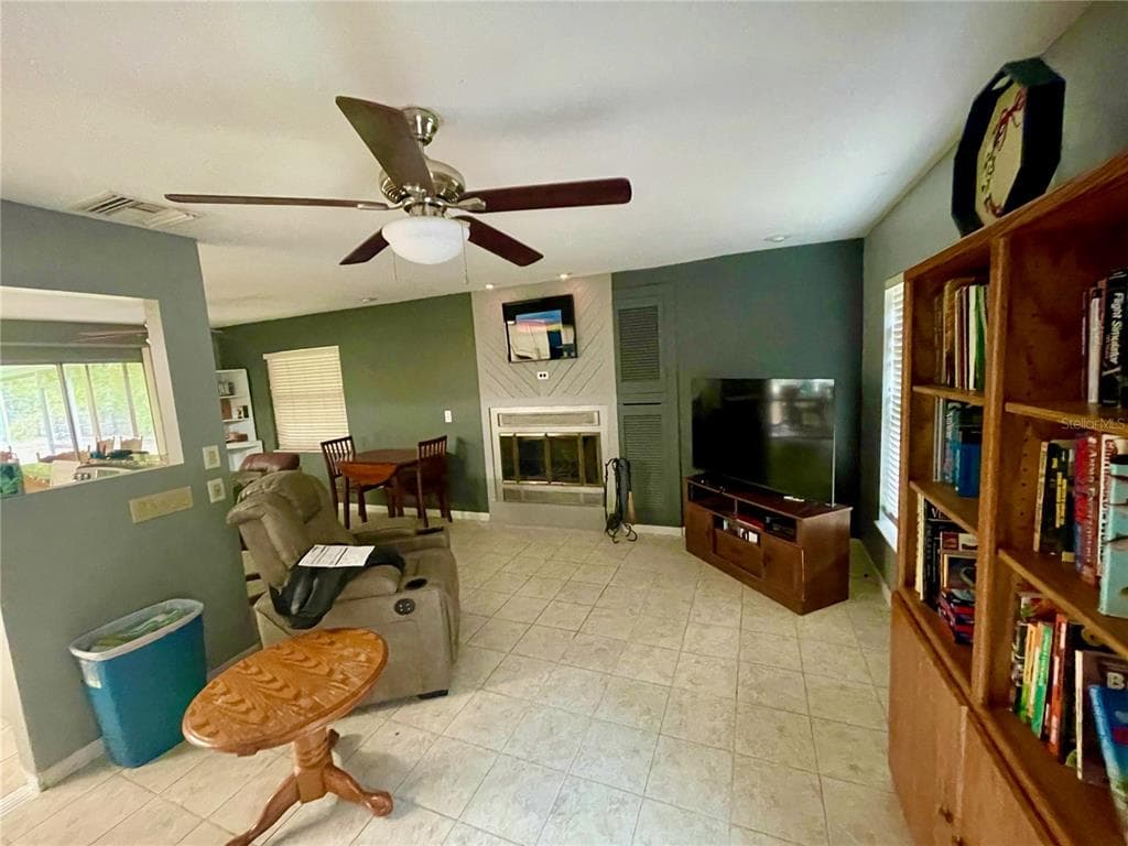 490 S MINSTREL AVENUE photo 8