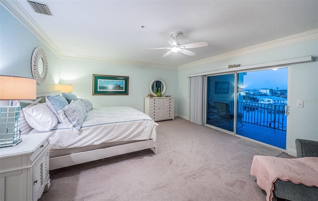 11595 GULF BOULEVARD 6 photo 23