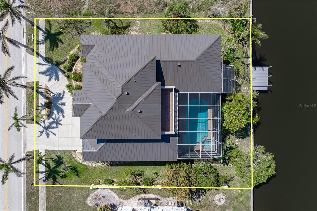250 GEORGE ROAD photo 16