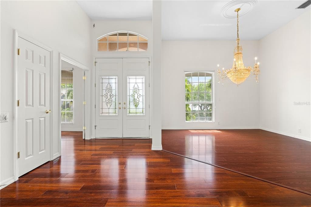 250 GEORGE ROAD photo 18