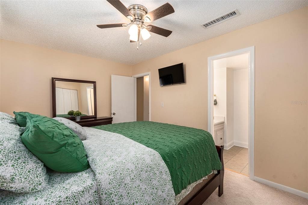 6311 NEWTOWN CIRCLE 11B2 photo 18
