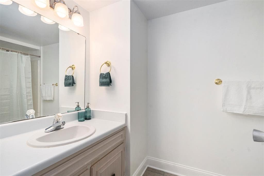 6311 NEWTOWN CIRCLE 11B2 photo 19