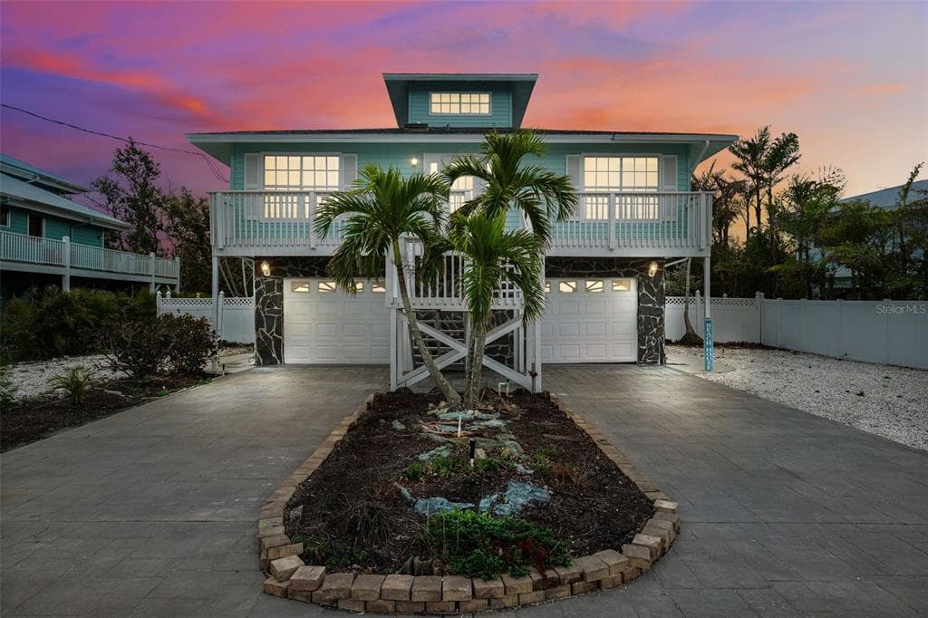 311 POINSETTIA ROAD 2