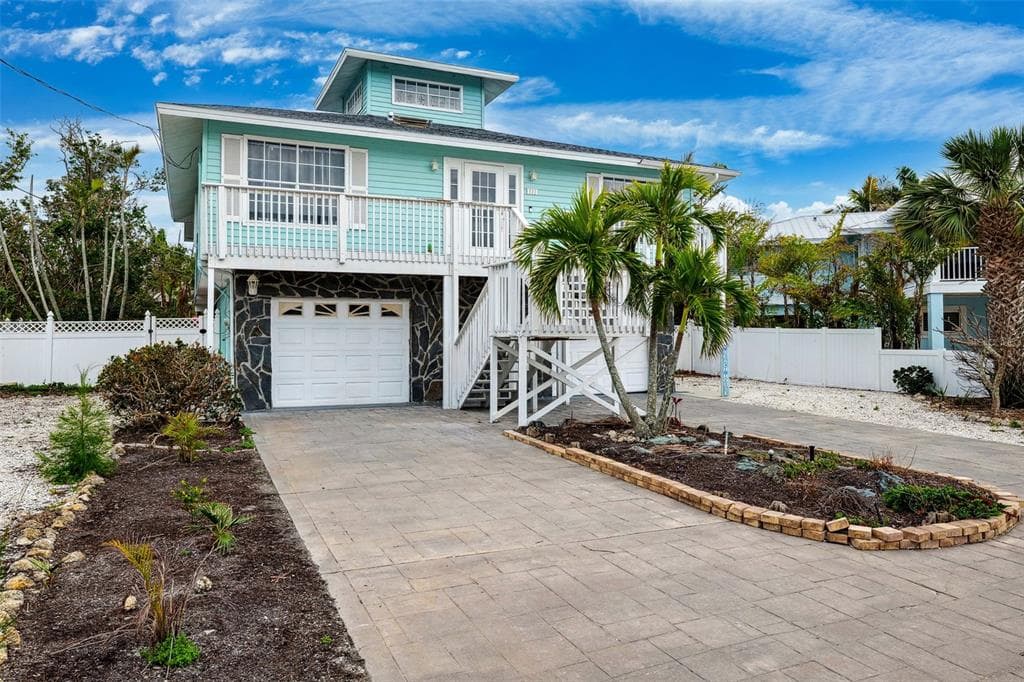 311 POINSETTIA ROAD 3