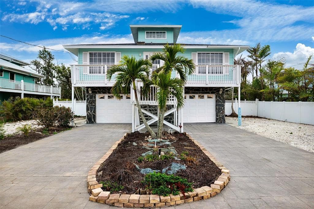 311 POINSETTIA ROAD 1