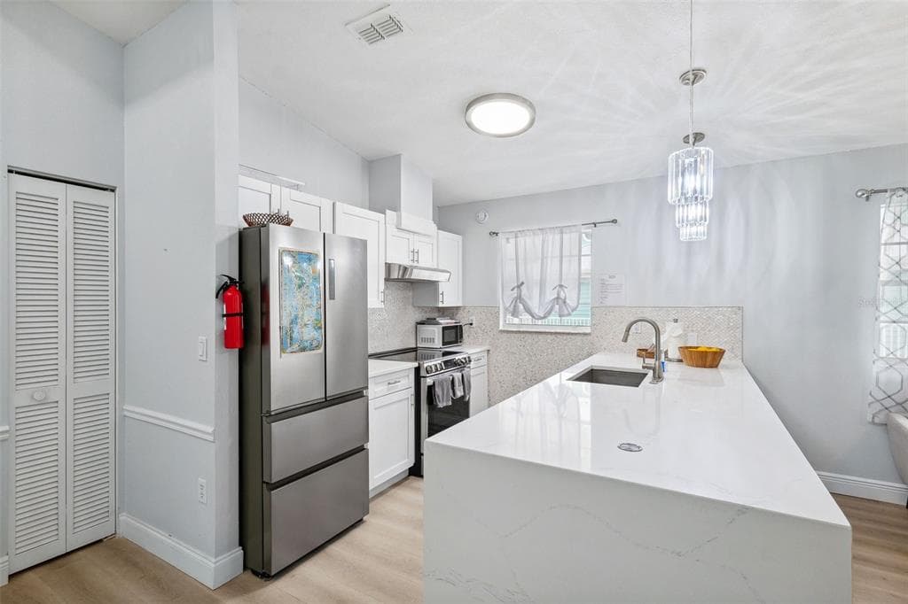 311 POINSETTIA ROAD photo 10