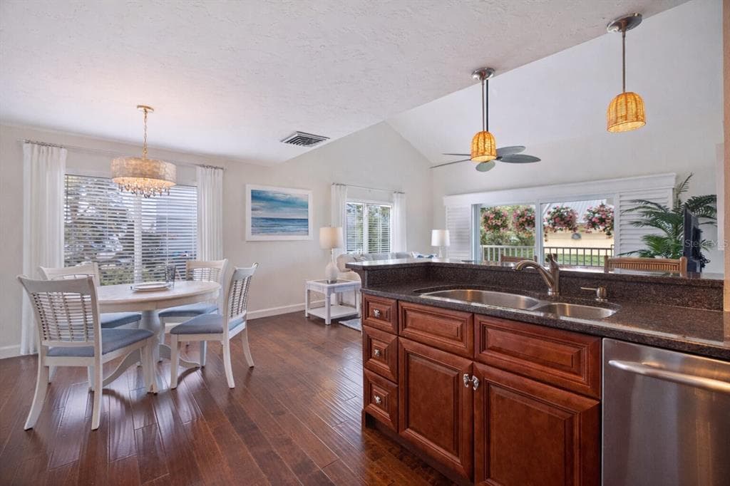 109 BAYSHORE ROAD 10 photo 11