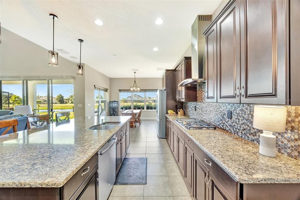 6324 BREVADA LANE photo 15