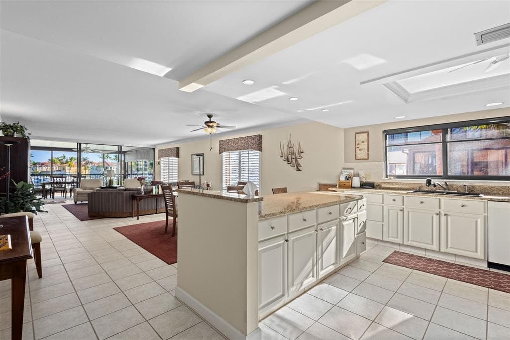3230 SOUTHSHORE DRIVE 36B photo 8