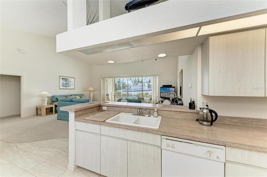 10640 AYEAR ROAD photo 18